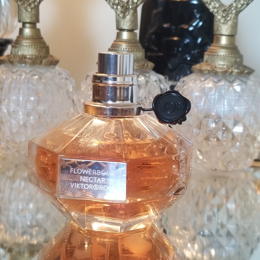 Flowerbomb Nectar